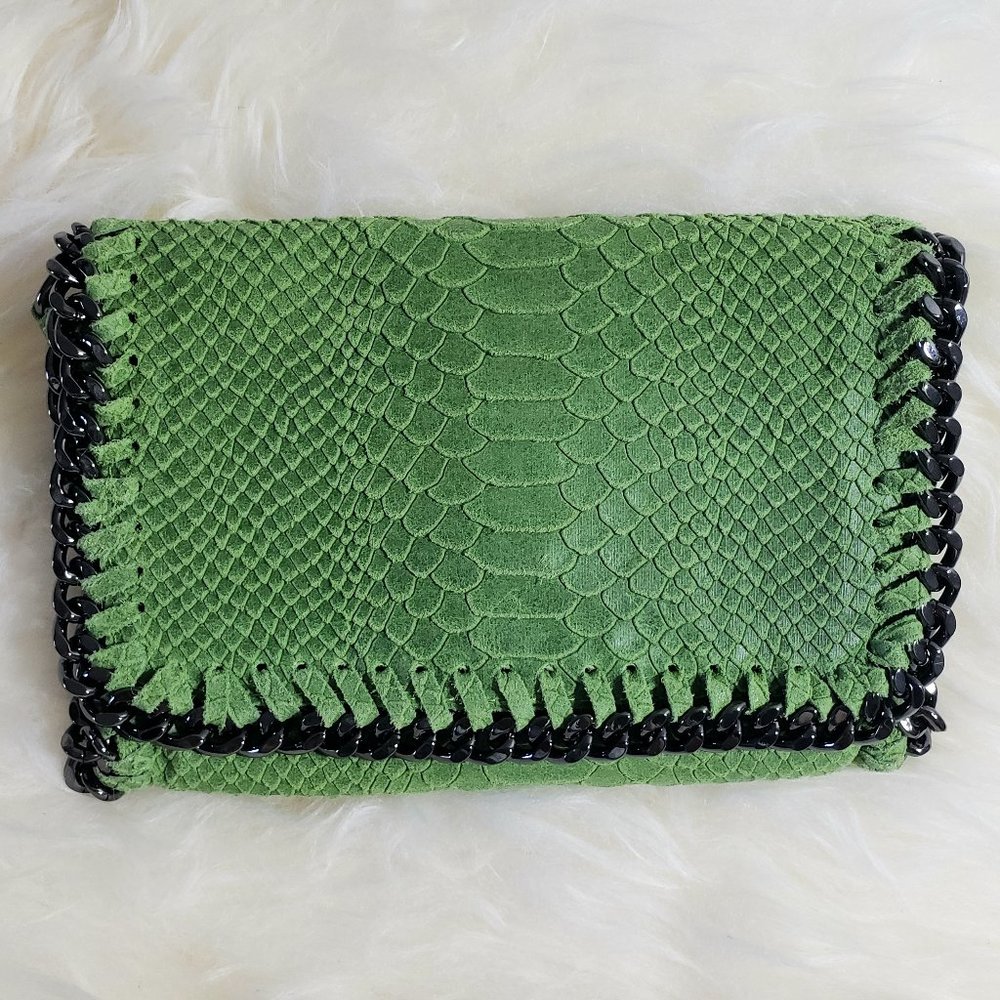 NWOT Made In Italy Green Snakeskin Leather Chain Edge & Strap Clutch Sling Bag